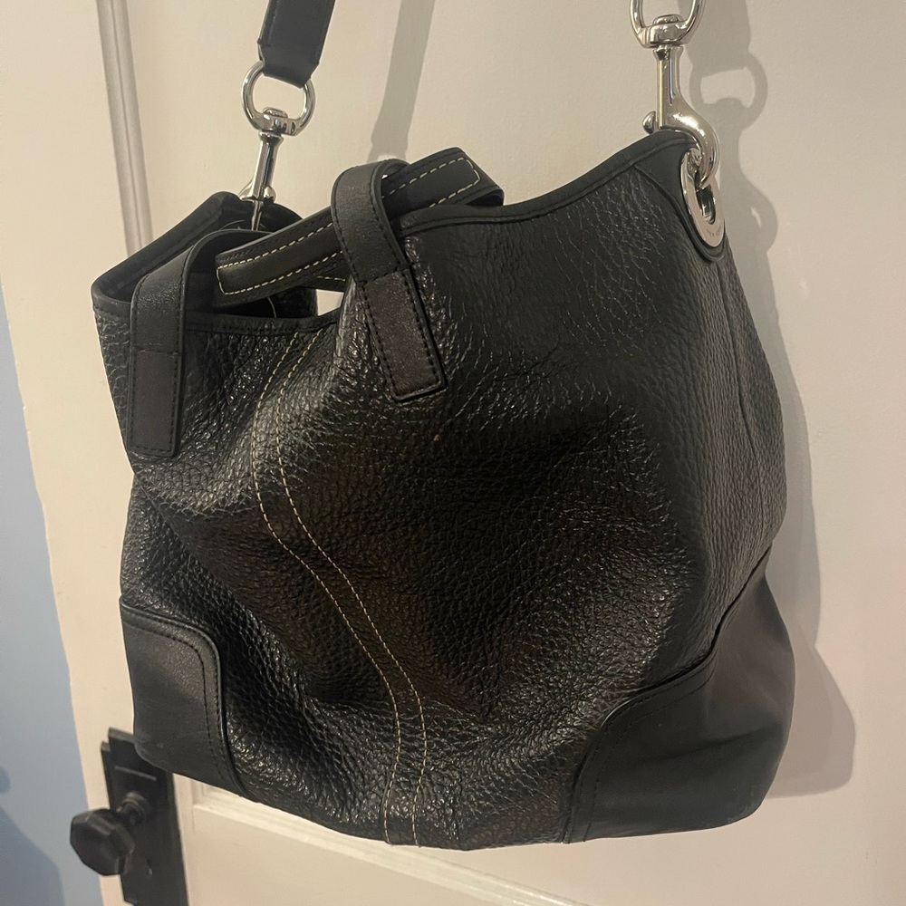 Coach C1492-F31334 tote, black leather large